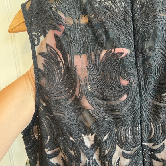 Yoana Baraschi dress black size 12 women, lace, silk mock neck sleeveless - Picture 6 of 7